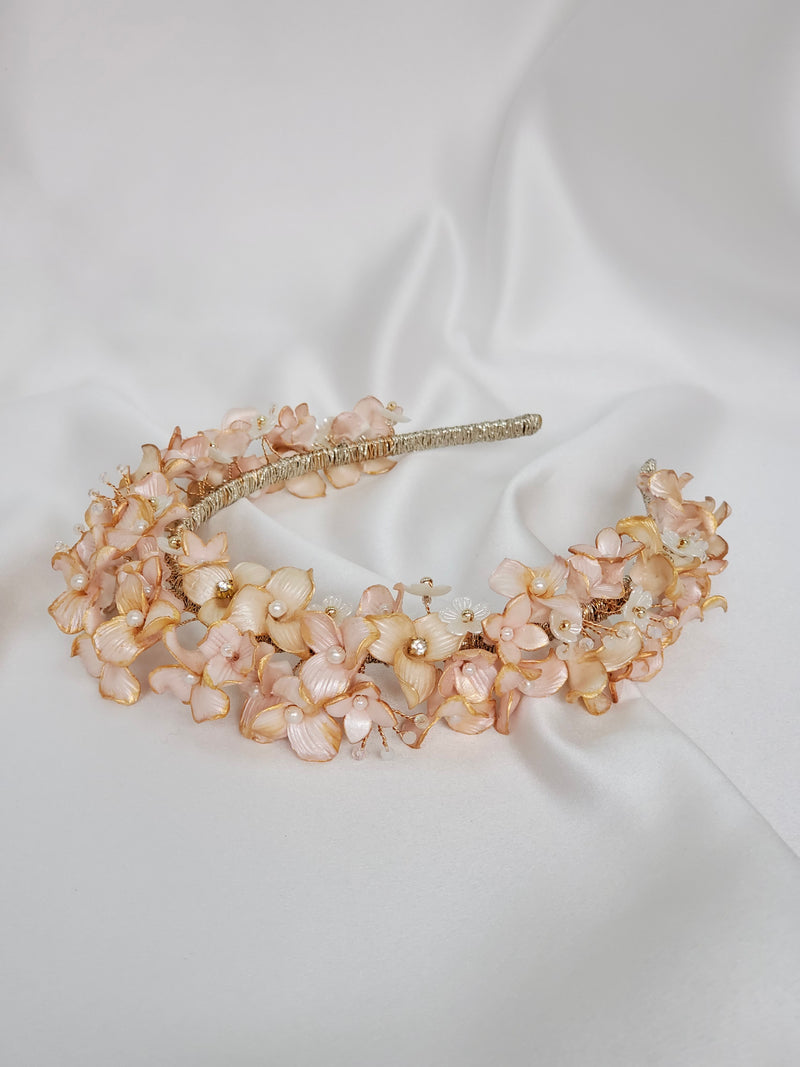Elizabeth Crown